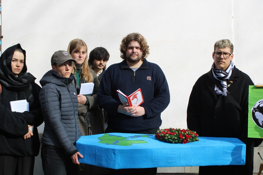 Das Klima ist tot und wir kennen seine Mörder*innen